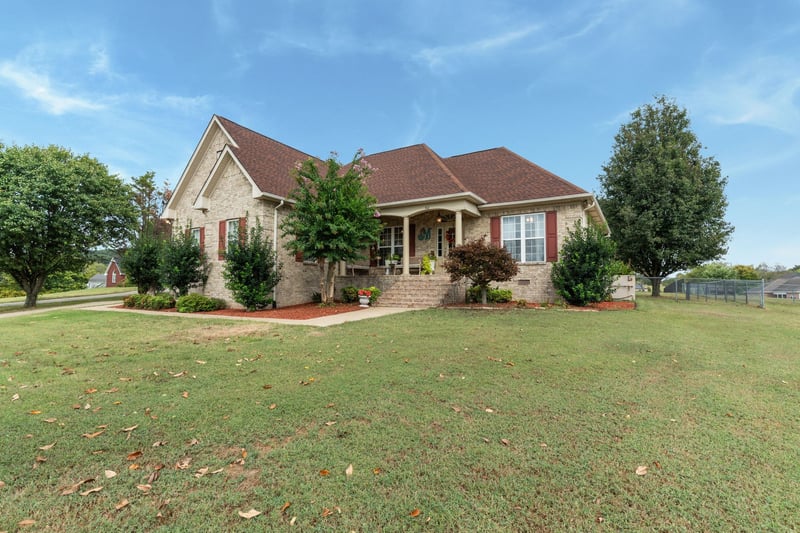 912 Dobbins Pike, Gallatin, TN 37066