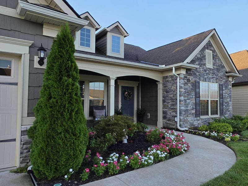 2124 Loudon Hl, Spring Hill, TN 37174