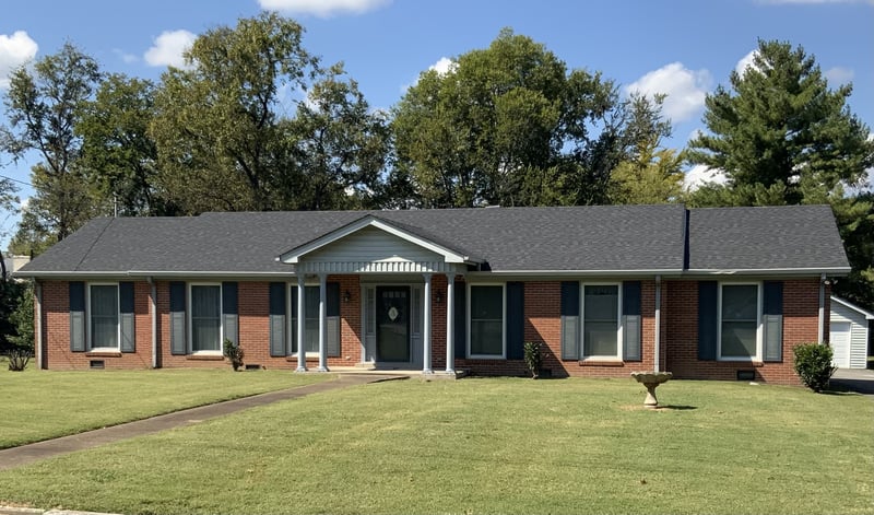 126 Oak Hill Dr, Lebanon, TN 37087