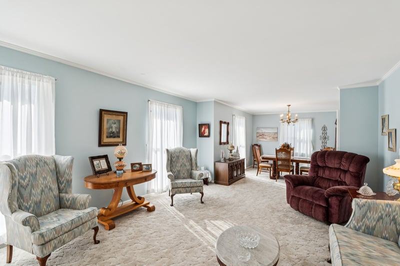 126 Oak Hill Dr, Lebanon, TN 37087