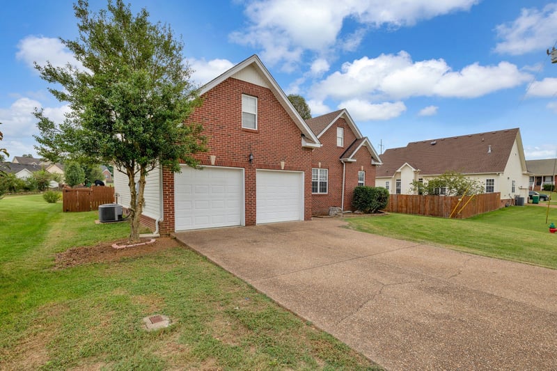 1017 Kathleen Dr, Spring Hill, TN 37174