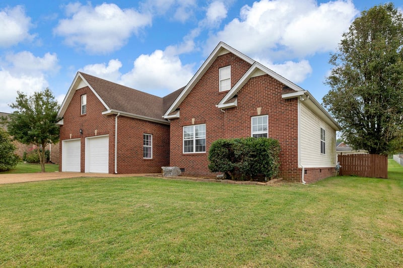 1017 Kathleen Dr, Spring Hill, TN 37174