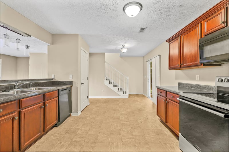 2940 Babyruth Ln #16, Antioch, TN 37013