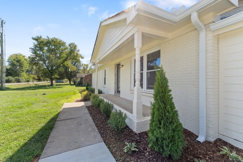 4110 Whitehaven Dr, Murfreesboro, TN 37129