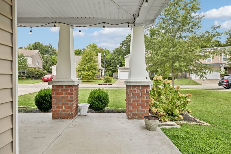 2005 Blossom Valley Ct, Mount Juliet, TN 37122