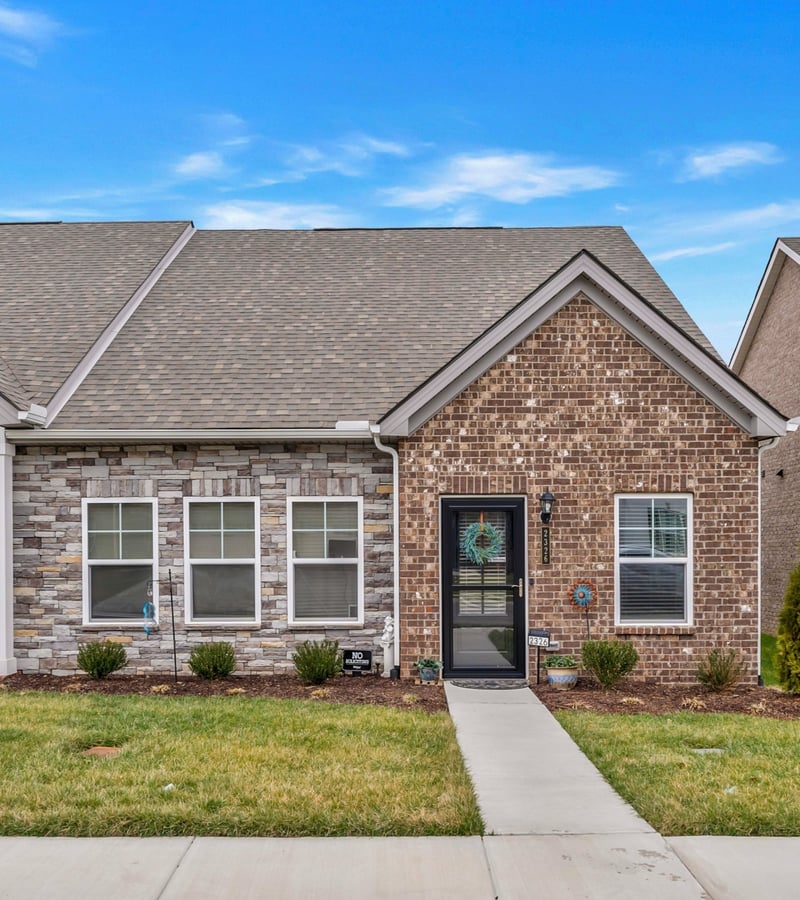 2326 Laurelstone Dr, Murfreesboro, TN 37130