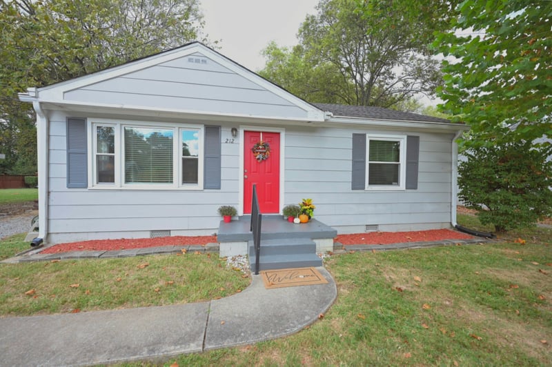 212 Nokes Dr, Hendersonville, TN 37075