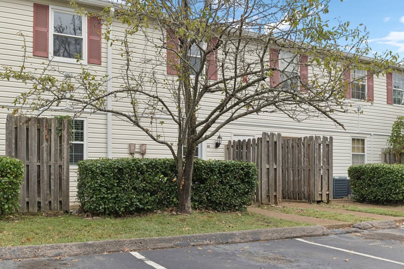 1301 Neelys Bend Rd #88, Madison, TN 37115