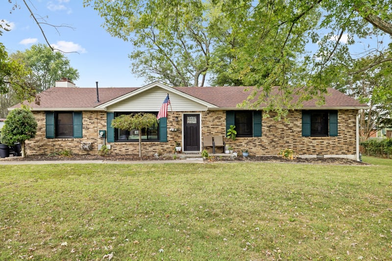 2210 Lynwood Dr, Greenbrier, TN 37073