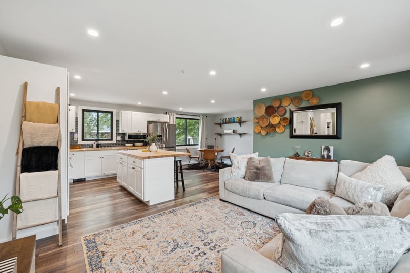 2210 Lynwood Dr, Greenbrier, TN 37073