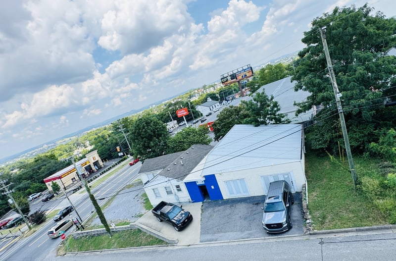 6119 Charlotte Pike, Nashville, TN 37209