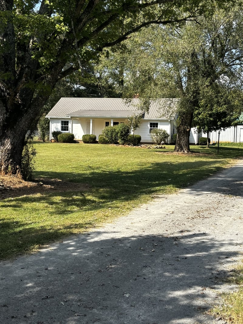 3026 Dilton Mankin Rd, Murfreesboro, TN 37127