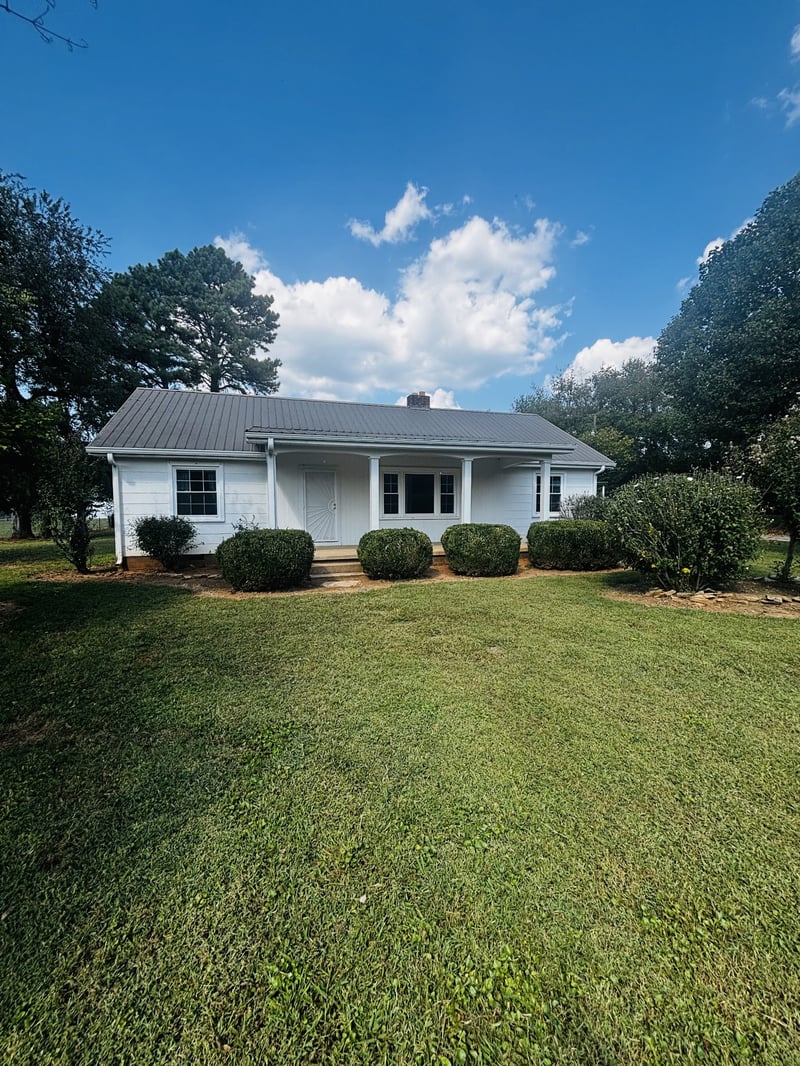 3026 Dilton Mankin Rd, Murfreesboro, TN 37127