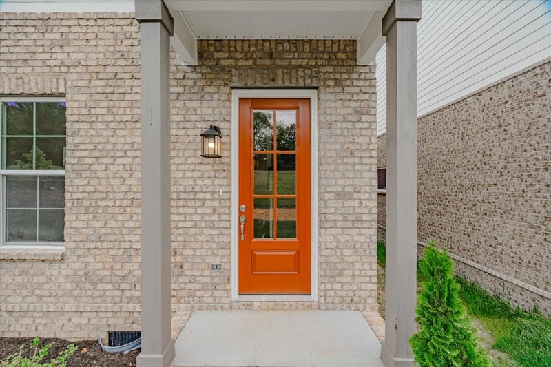 1109 Freeboard Al, La Vergne, TN 37086