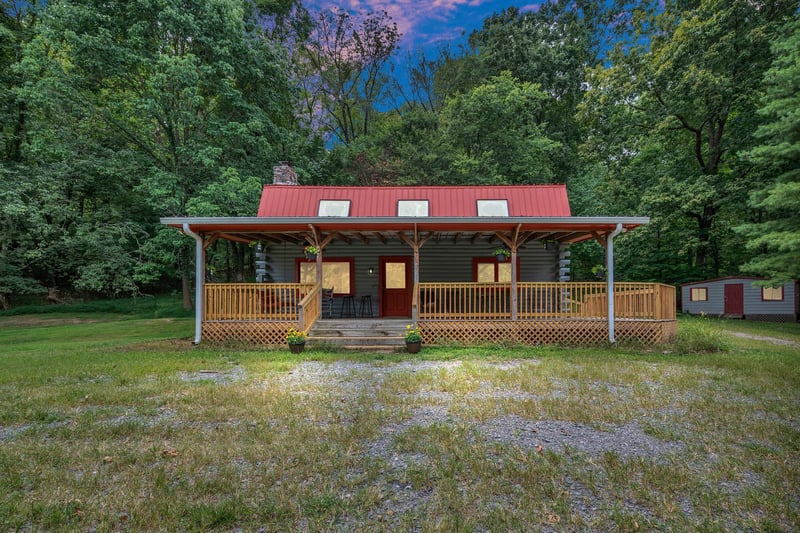 6341 Mcdaniel Rd, College Grove, TN 37046