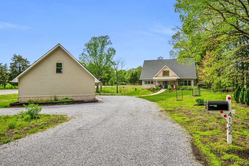 4122 Highway 49 West, Vanleer, TN 37181