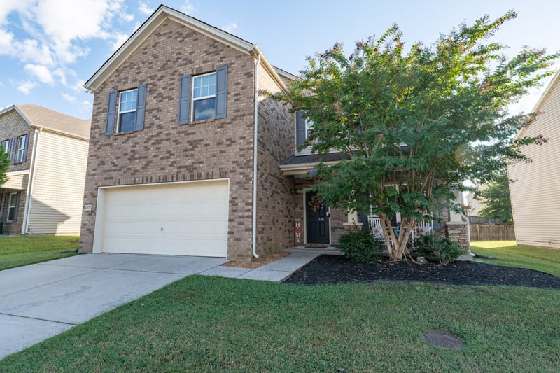 607 Pemberton Dr, Lebanon, TN 37087