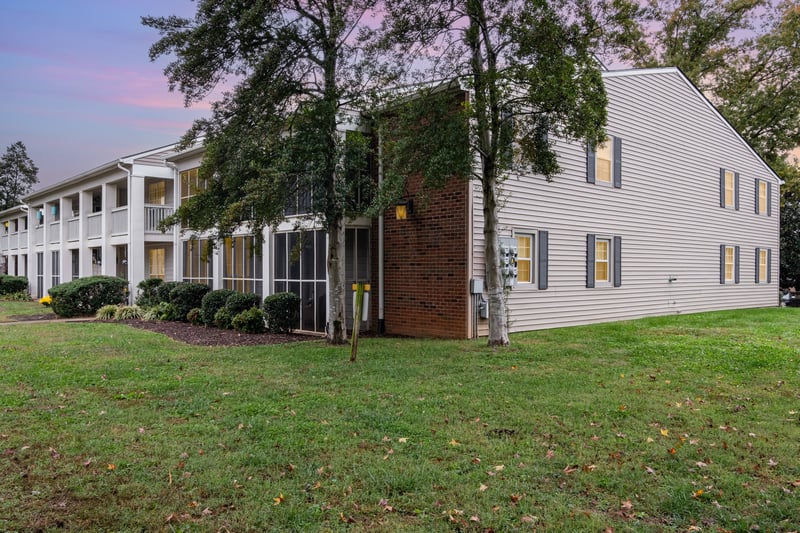 1280 Middle Tennessee Blvd #F8, Murfreesboro, TN 37130