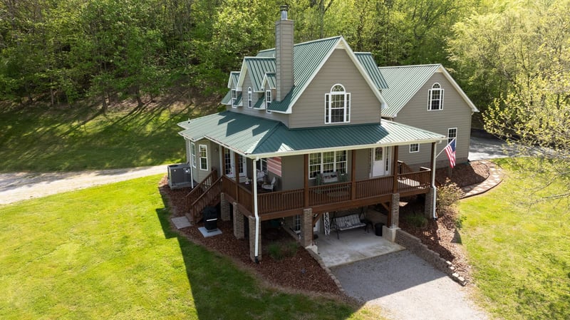 1909 Evergreen Rd, Thompsons Station, TN 37179