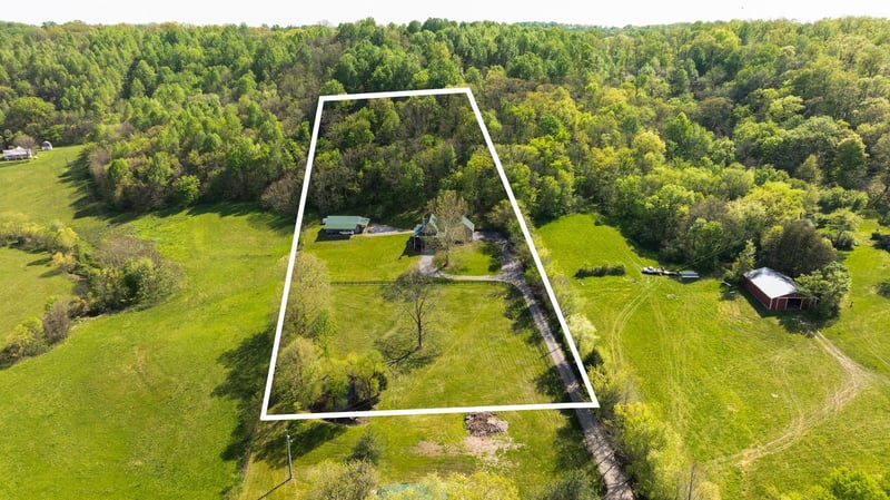 1909 Evergreen Rd, Thompsons Station, TN 37179