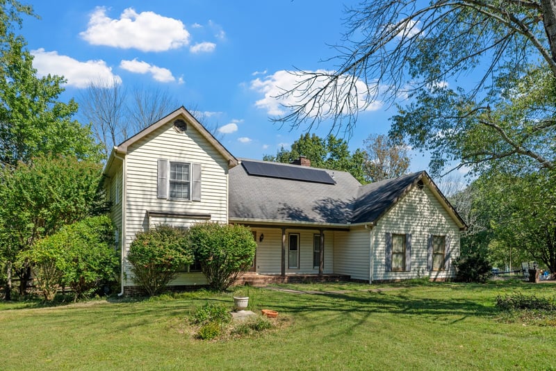 143 Vaughnwood Dr, La Vergne, TN 37086