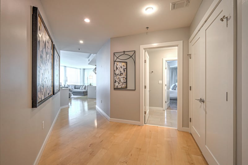 900 20th Ave #801, Nashville, TN 37212