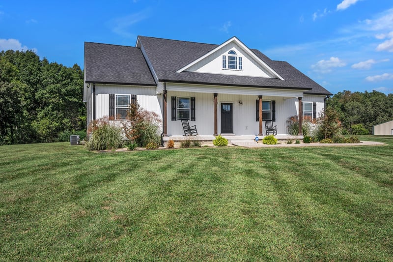 2808 Locke Hollow Rd, Dickson, TN 37055