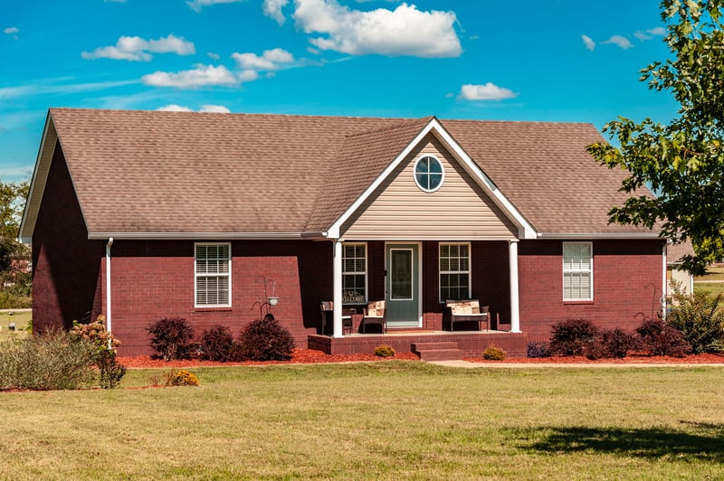 1017 Spire Way Dr, Castalian Springs, TN 37031