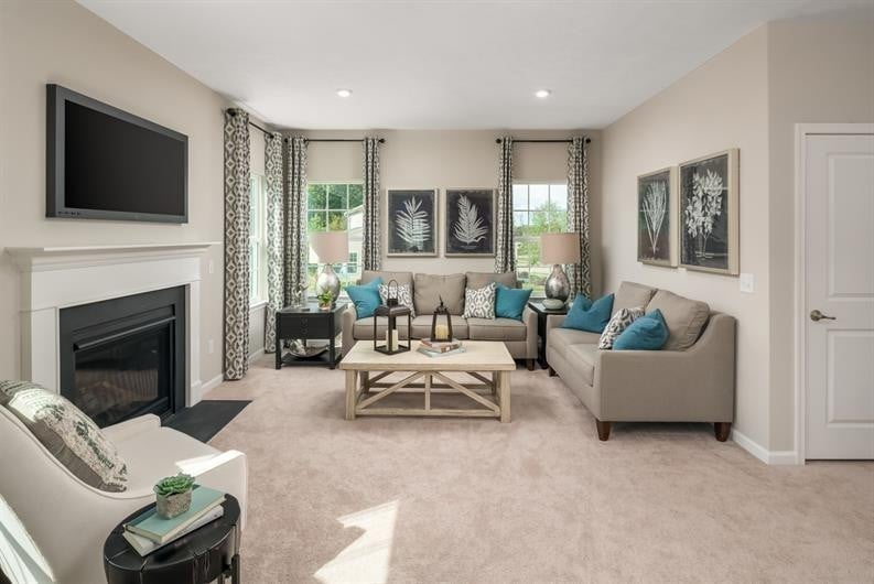 1814 Oak Dr, Murfreesboro, TN 37128