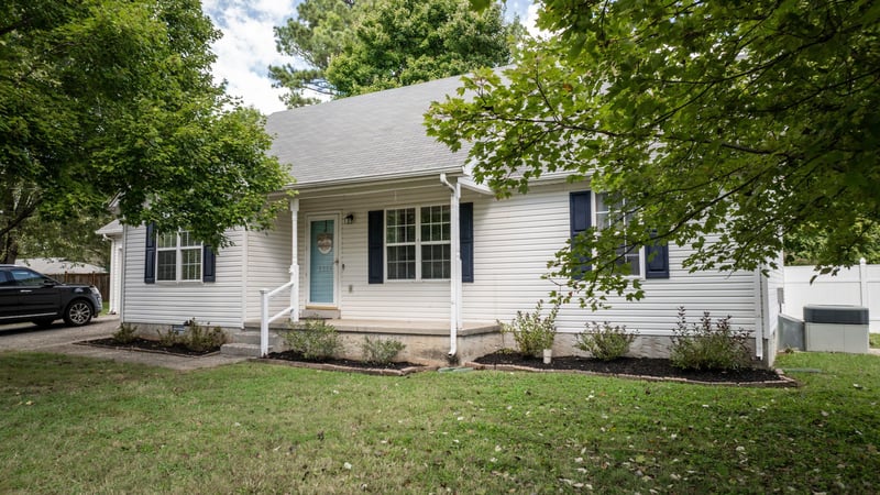 2223 Brick Way, Murfreesboro, TN 37130