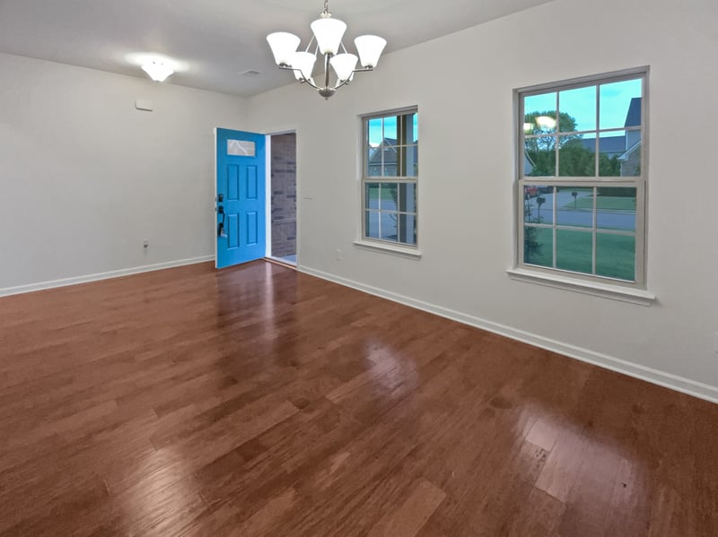 1514 Oak Dr, Murfreesboro, TN 37128