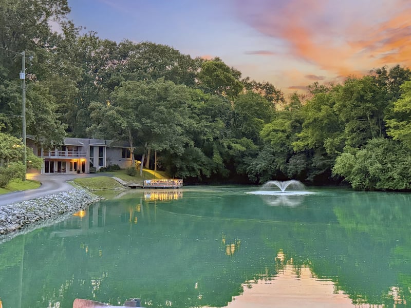 129 Mallard Dr, Hendersonville, TN 37075