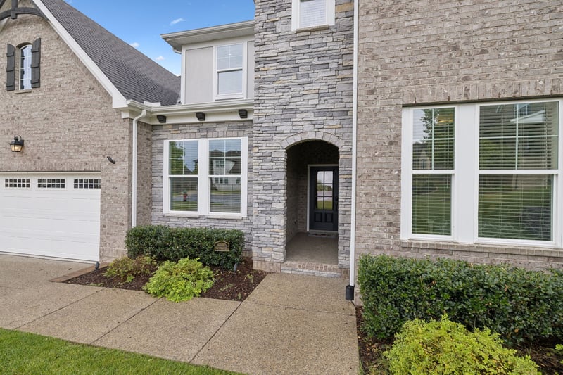 1247 Spruell Dr, Nolensville, TN 37135