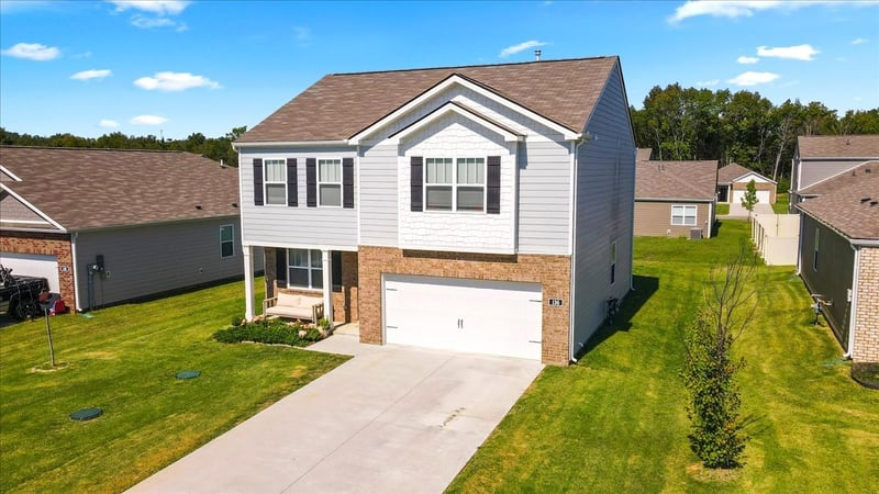 136 Saddle Horse Ln, Murfreesboro, TN 37129