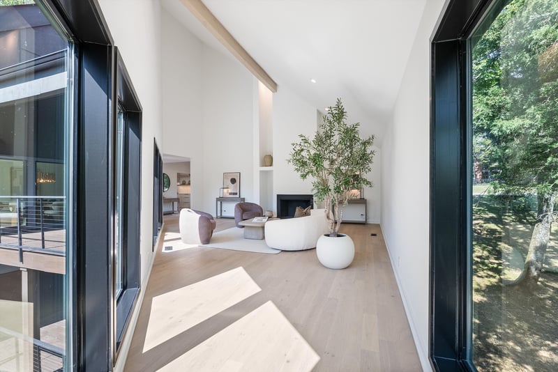 837 W Hillview Dr, Brentwood, TN 37027