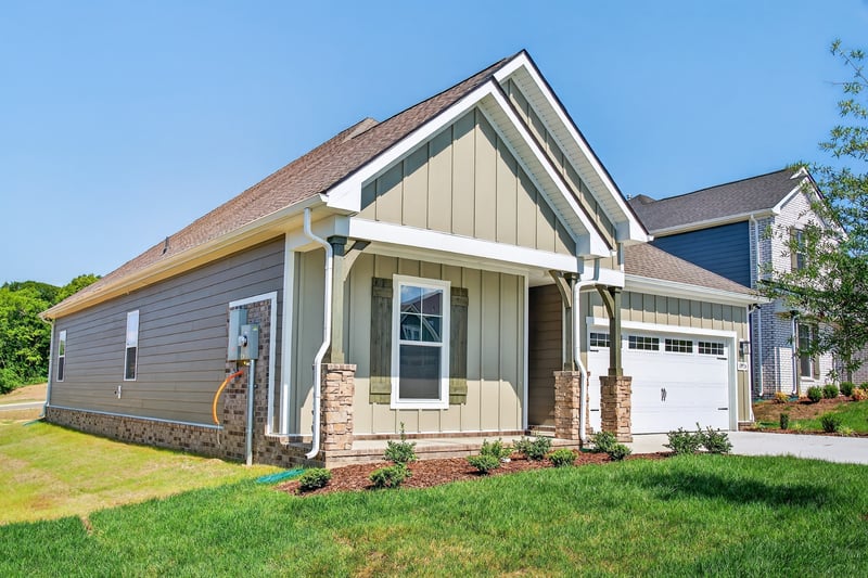 3915 Trinity Woods Rd, Columbia, TN 38401