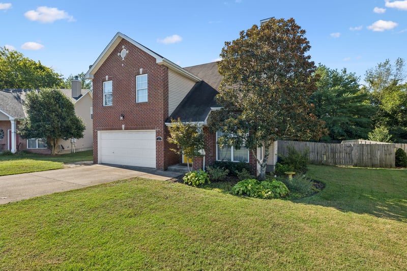 423 Knob Ct, Franklin, TN 37064