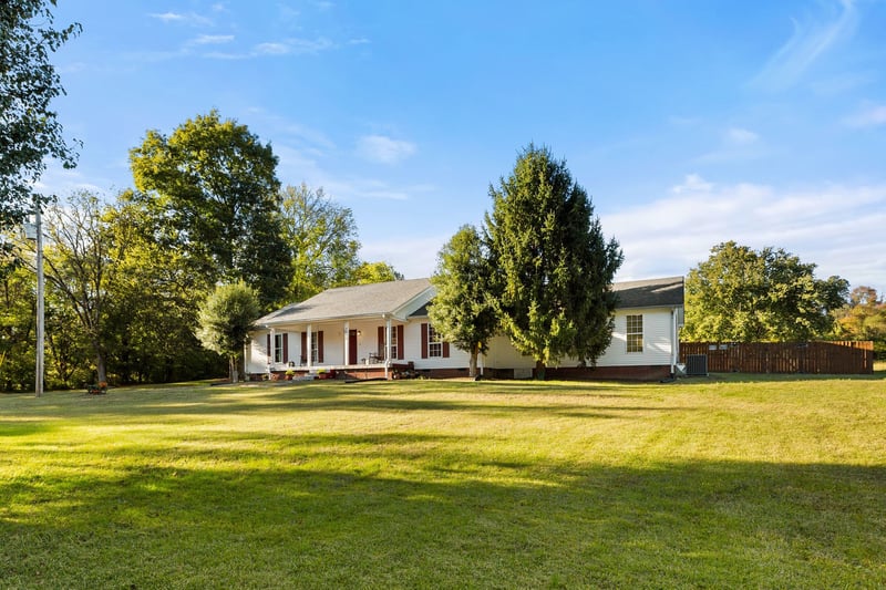 3920 Johnson Hollow Rd, Thompsons Station, TN 37179