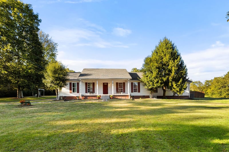 3920 Johnson Hollow Rd, Thompsons Station, TN 37179