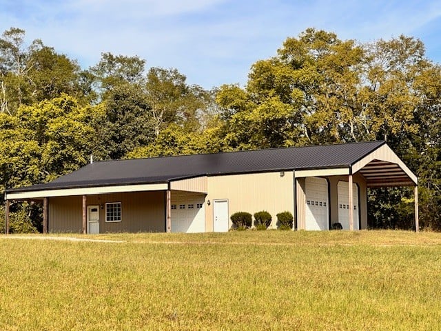 3242 Whitesell Rd, Culleoka, TN 38451