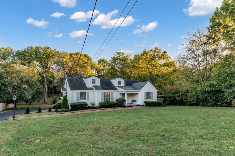 419 Moss Trl, Goodlettsville, TN 37072