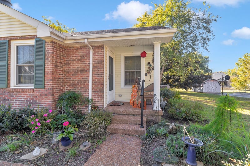 1016 Dortch Ln, Nolensville, TN 37135