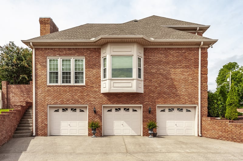 111 Governors Point Blvd, Hendersonville, TN 37075