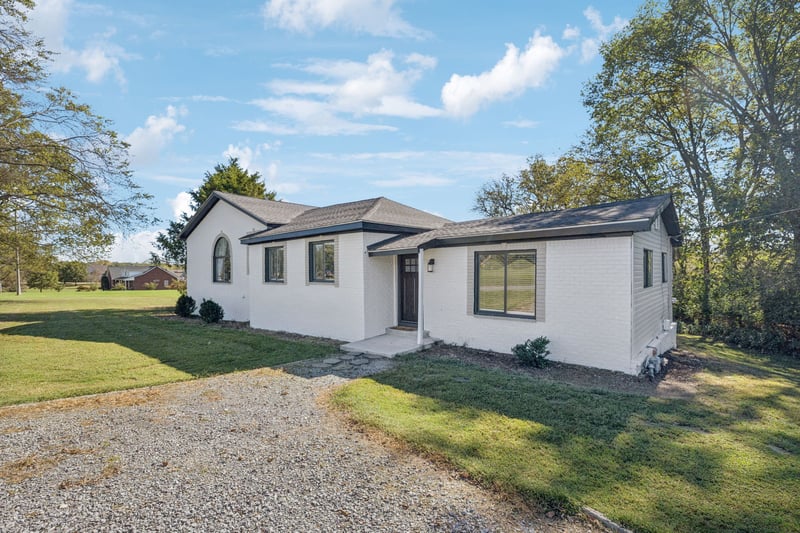 1000 Pruitt Ln, Gallatin, TN 37066