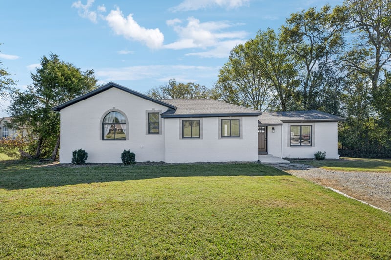 1000 Pruitt Ln, Gallatin, TN 37066