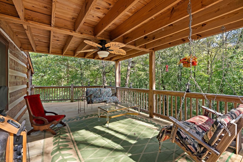 916 Graceland Ct, Goodlettsville, TN 37072