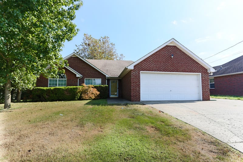 6012 Westfork Dr, Smyrna, TN 37167