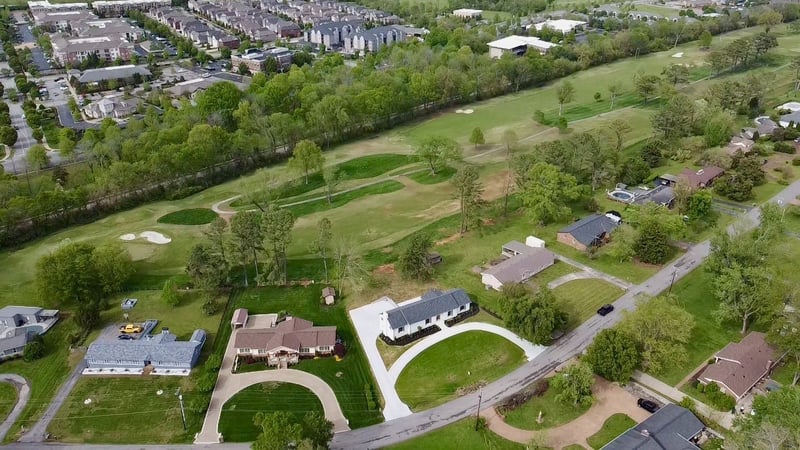 150 Fairways Dr, Hendersonville, TN 37075