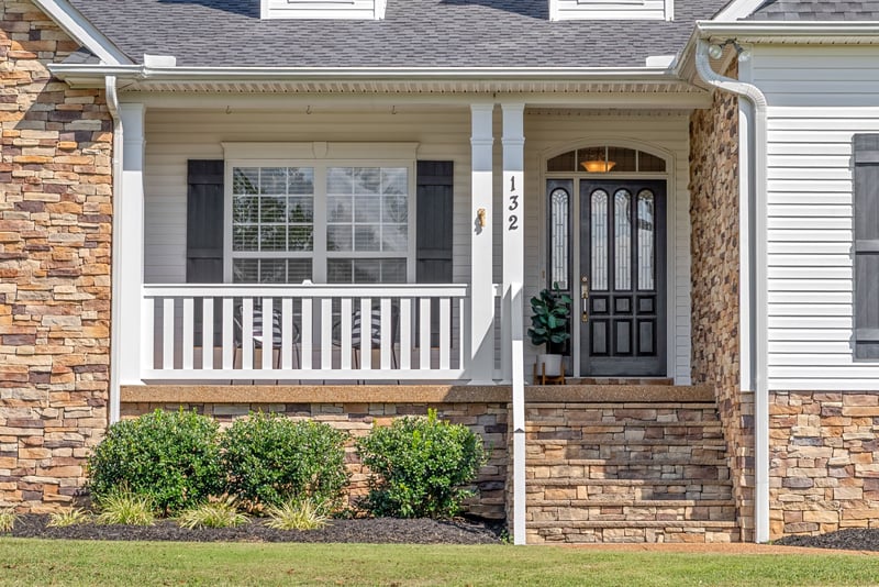 132 Shady Oak Dr, Dickson, TN 37055