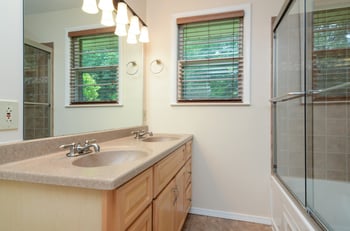 4800 Timberhill Dr, Nashville, TN 37211